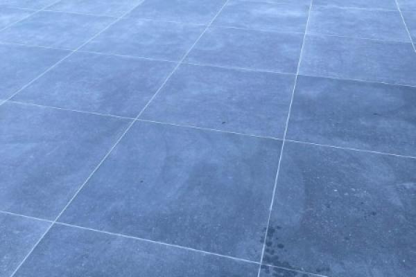 CARRELAGE EXTERIEUR GRAND FORMAT ASPECT PIERRE BLEU EN 90X90X2